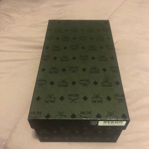 MGM MEN/BOYS DESIGNER SLIDES